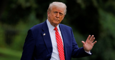 Ông Trump chuẩn bị ký dự luật quốc phòng: Mỹ tăng cường hợp tác an ninh với Đài Loan, cùng sản xuất UAV và xây dựng kho vũ khí khu vực.