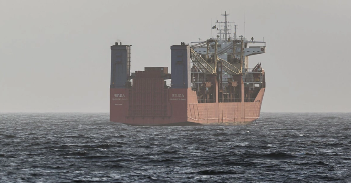 Thụy Điển khám xét tàu hàng Nga