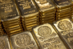 Giá vàng miếng tiến sát 157 triệu đồng/lượng, cao nhất từ trước đến nay