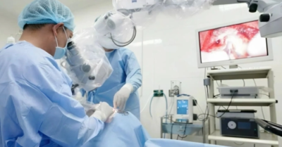 Trẻ điếc bẩm sinh lỡ cơ hội nghe nói bởi gánh nặng chi phí