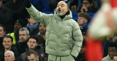 HLV Chelsea chỉ trích trọng tài sau trận hòa Arsenal