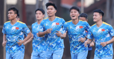 Khuất Văn Khang thận trọng trước trận mở màn gặp U22 Lào