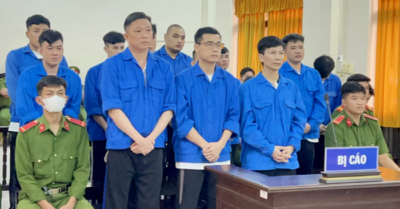 Đòi nợ không thành, thuê nhóm dùng hung khí cướp ô tô