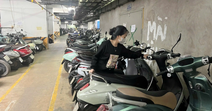 chung cư HH Linh Đàm cấm gửi xe điện