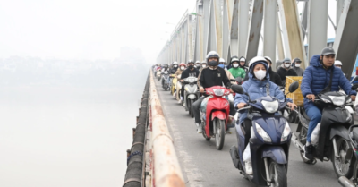 Không khí Hà Nội ô nhiễm từ sáng đến đêm: Gây hại vượt xa hệ hô hấp