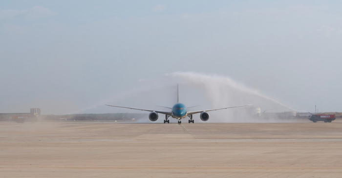 Sân bay Long Thành đón tàu bay thương mại đầu tiên