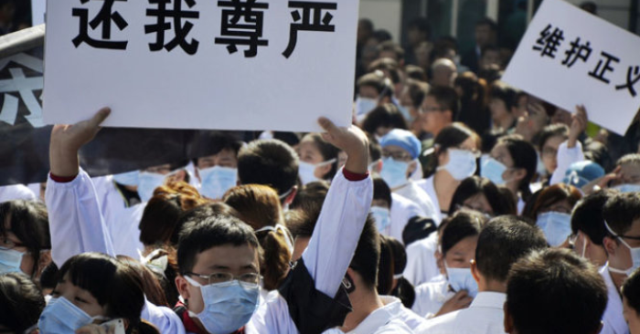 chống mổ lấy thai