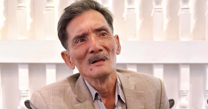 Thương tín vừa qua đời