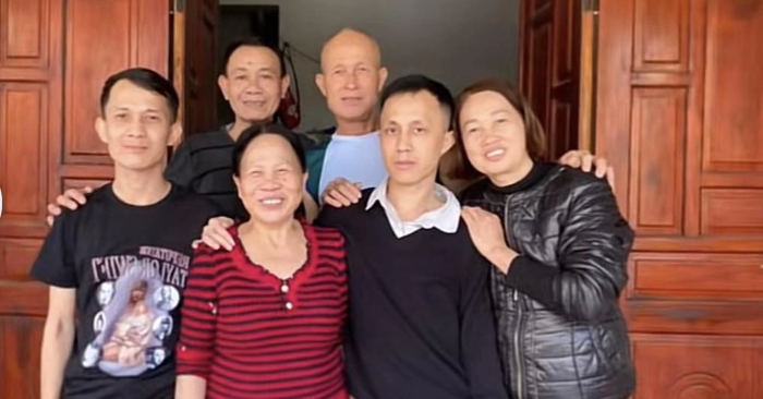 Tìm được con mất tích sau 31 năm nhờ xem video trên mạng