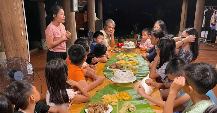 Tránh bụi mịn, gia đình rời Hà Nội tìm nơi sống trong lành