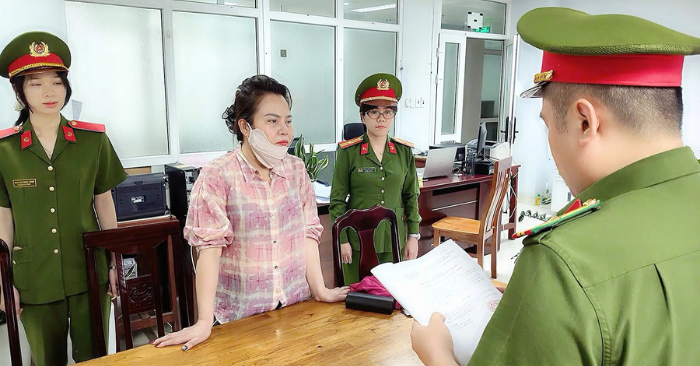 Đôi vợ chồng giả danh công an cưỡng đoạt tài sản