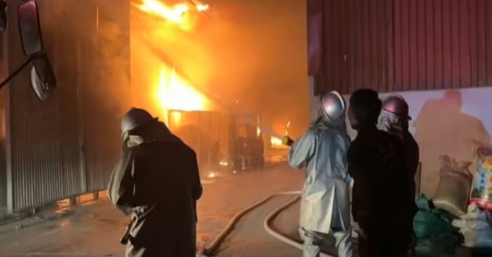 cháy tại Đan Phượng