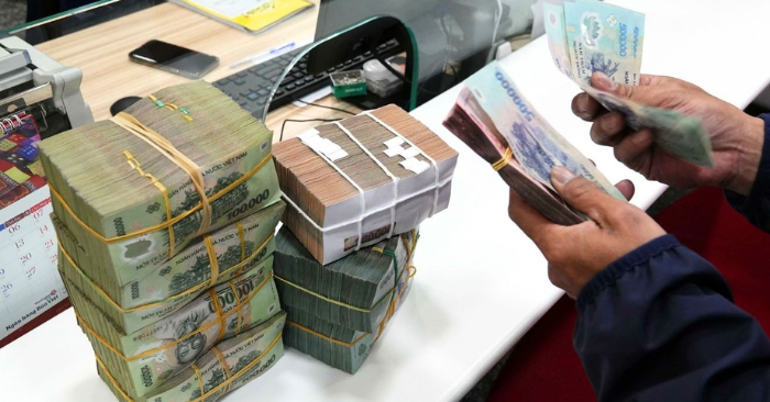 Lãi Suất Ngân Hàng Tăng Mạnh Đầu Năm