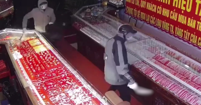 cướp tiệm vàng ở Ninh Bình