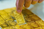 Giá vàng hôm nay 26/1: SJC cao hơn thế giới hơn 16 triệu đồng/lượng, nhà đầu tư dè dặt xuống tiền