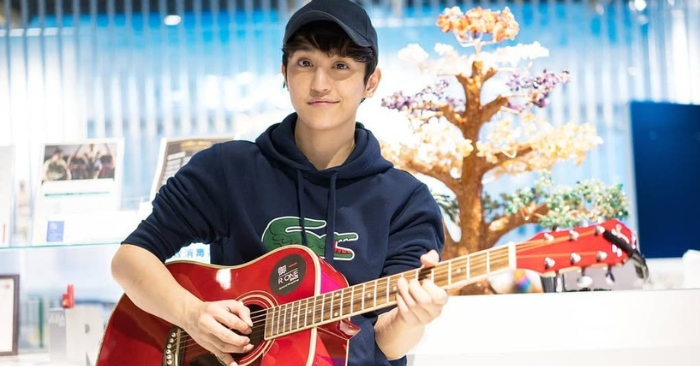 Ca sĩ La Khải Thông