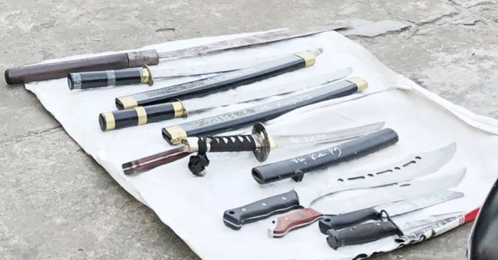 Cà Mau giao nộp vũ khí