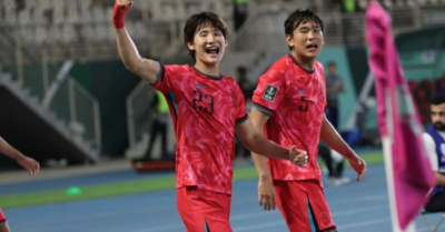 Báo Hàn Quốc lo ngại U23 Việt Nam, đặc biệt khen ngợi “phép màu Kim Sang Sik”