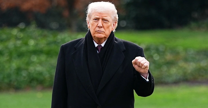 Ông Trump cảnh báo Iran: Mỹ sẵn sàng khai hỏa nếu người biểu tình bị sát hại