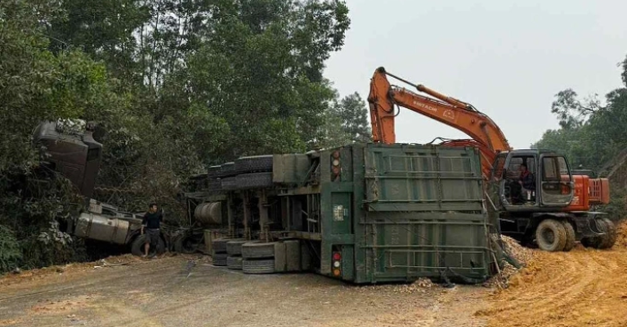 Xe đầu kéo tông liên hoàn trên quốc lộ 47B, một người tử vong