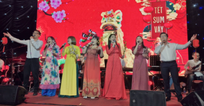 Bác sĩ TP HCM hát gây quỹ gần 700 triệu dịp Tết