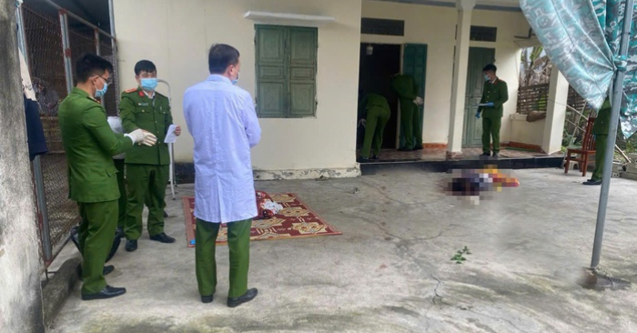 Chồng chém chết vợ đúng ngày ra tòa hòa giải ly hôn