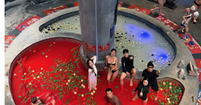 Du khách Việt trải nghiệm “tắm lẩu” tại Trung Quốc, nhiều người tưởng hình ảnh do AI tạo