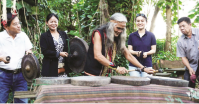 Người trẻ vùng cao Quảng Ngãi đưa bản sắc dân tộc lên không gian số