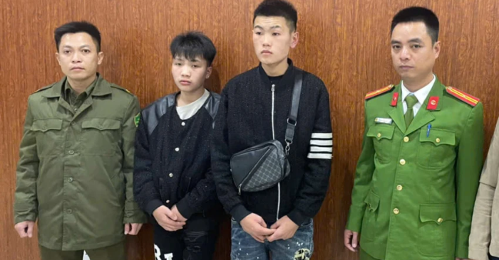 Sau khi gây án tại khu công nghiệp ở Bắc Ninh, hai thanh niên chưa đủ 18 tuổi điều khiển xe cướp được bỏ trốn sang Hưng Yên nhưng nhanh chóng bị công an phát hiện, bắt giữ chỉ sau ít phút