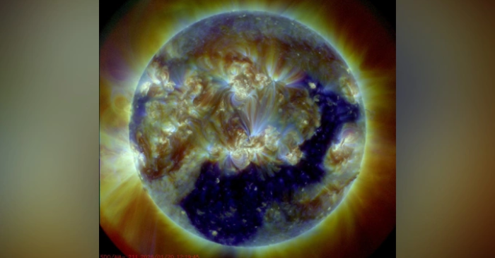 Bão bức xạ Mặt Trời cấp S4 mạnh nhất 20 năm qua hướng về Trái Đất