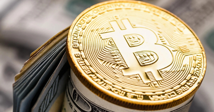 Bitcoin hướng 100.000 USD, cơ hội hay rủi ro?