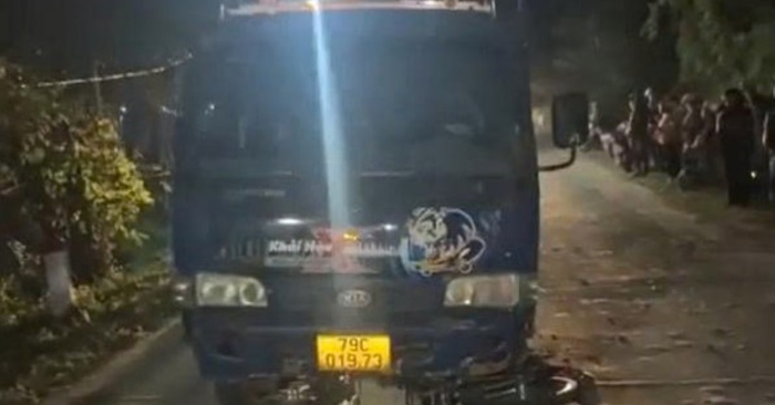 Tai nạn giao thông trên Tỉnh lộ 12 khiến hai người đi xe máy tử vong