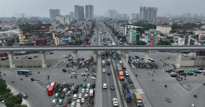 Hà Nội tạm cấm xe tải trên 10 tấn vào Vành đai 3 chiều 4/1