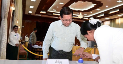 Bầu cử quân đội Myanmar tiếp diễn dù bị quốc tế bác bỏ