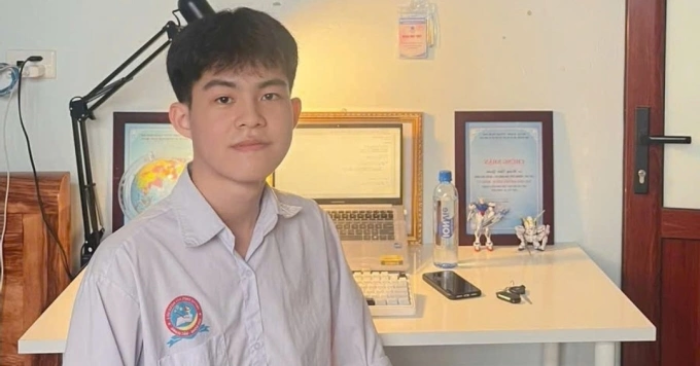 Nam sinh trường làng Tin học bứt phá giải nhì quốc gia