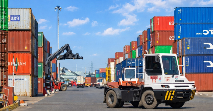 Nhập khẩu thực phẩm đình trệ vì chờ hướng dẫn