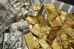 Giá vàng thế giới bốc hơi hơn 300 USD sau quyết định nhân sự của ông Donald Trump