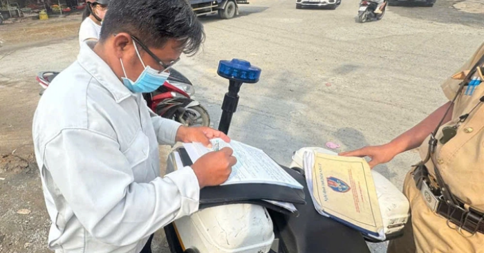 Thi công đường gây ùn tắc, chủ đầu tư ở TP HCM bị CSGT phạt