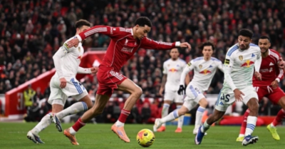 Liverpool hòa 0-0 Leeds, lần đầu dưới thời Slot