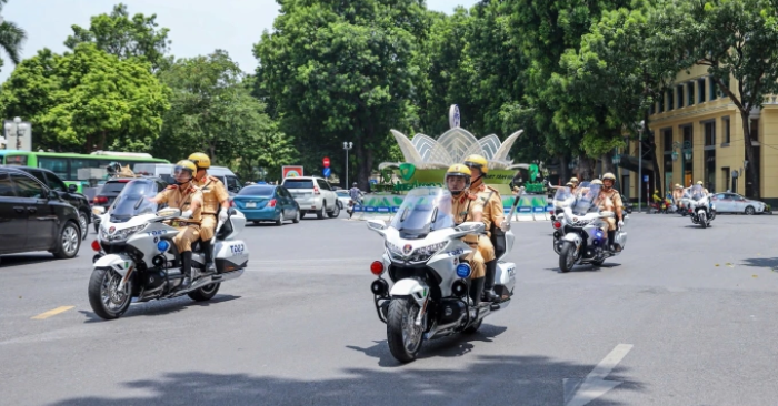 Tạm cấm xe tải từ 10 tấn, xe khách 45 chỗ vào trung tâm Hà Nội dịp Đại hội Đảng