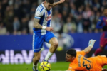 Barca hạ Espanyol 2-0 nhờ bùng nổ cuối trận