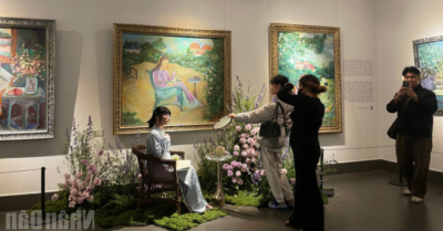 Họa sĩ Lê Trang: “Tôi vẽ tà áo dài từ tâm hồn nhân vật”