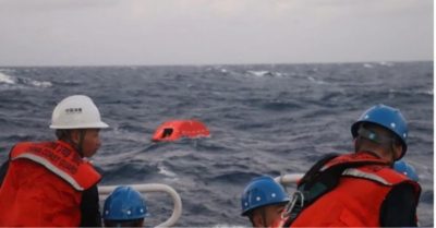 Lật tàu gần Scarborough, cuộc cứu nạn khẩn cấp trên Biển Đông