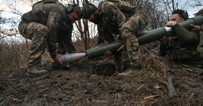 Nhà Trắng bác bỏ thông tin Mỹ gây áp lực buộc Ukraine rút quân khỏi Donbass