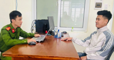 Nửa đêm giật mình vì tài khoản nhận 420 triệu đồng, nam thanh niên trình báo công an