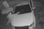 Đập phá ô tô trước nhà: lộ danh tính thủ phạm