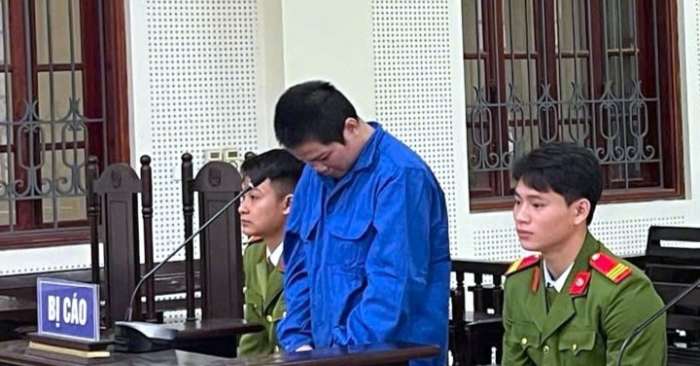 Mâu thuẫn bán đất: Cháu ruột đâm cậu tử vong