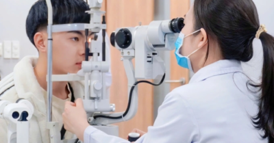 Ít hoạt động ngoài trời, trẻ cận thị ngày càng sớm và nặng