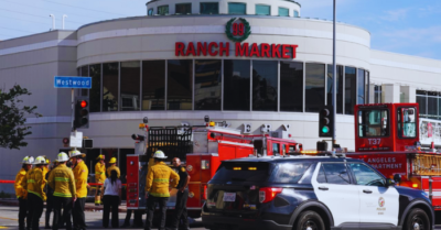 Los Angeles: Xe lao vào siêu thị khiến ba người thiệt mạng, tài xế 92 tuổi bị điều tra