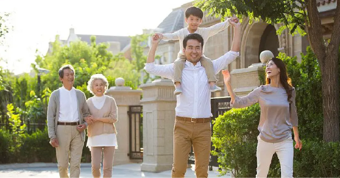 Cùng bắt đầu từ khát vọng làm giàu, nhưng kết cục mỗi người lại khác nhau. Bài viết phân tích nguyên nhân dưới góc nhìn định luật bảo toàn năng lượng và triết lý “hậu đức tải vật” của văn hóa phương Đông.